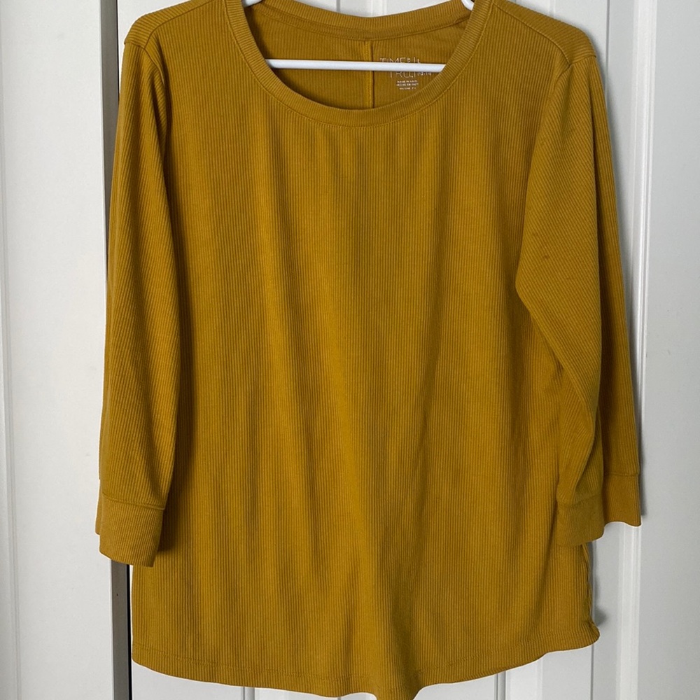 Mustard yellow ribbed shirt